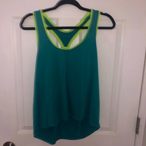 Exercise tank top - Picture 1 of 2